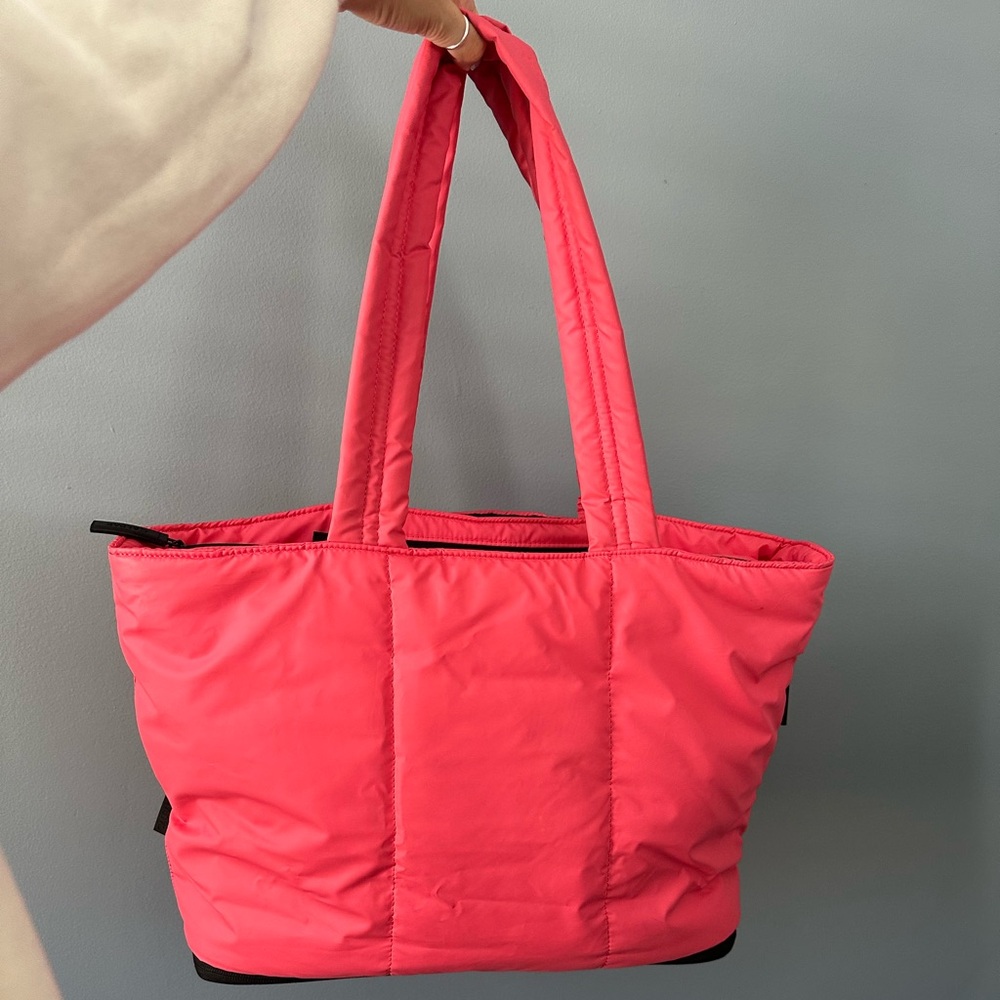 🍉 Calpak Luka Expandable Laptop Tote, Watermelon